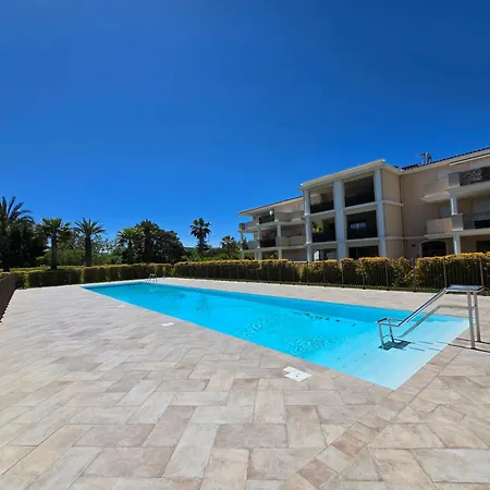 L'alcazar - 2-room With Terrace, Air Conditioning, Parking, Wifi Διαμέρισμα *